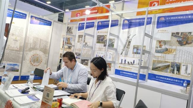 從“賣設(shè)備”到“賣方案”，博陽機(jī)械以智能裝備激發(fā)全球客商新期待