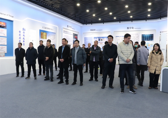 濰坊市委黨校進(jìn)修班一行到安丘博陽機(jī)械參觀考察